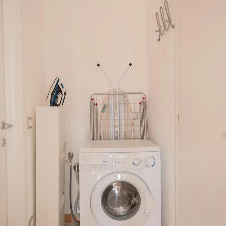 Mansarda Colombo - Car Parking