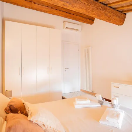 Mansarda Colombo - Car Parking Apartment