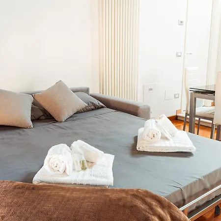 Mansarda Colombo - Car Parking Apartment