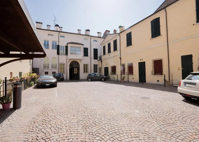 Apartman Mansarda Colombo - Car Parking *